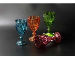 Bicchiere di vino rosso rombico retrò <span class=keywords><strong>Set</strong></span> di 4 calici a gambo alto tazze di Champagne colorate Anti-goccia - Product Image 2
