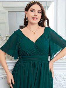 Robe de soirée formelle en mousseline plissée à col en V et manches courtes, dos nu, avec fente latérale, pour cocktail, fête ou mariage, pour femmes grandes tailles - Product Image 3