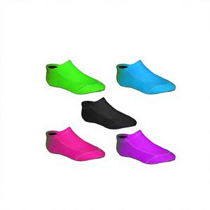 UOO – Ensemble personnalisé de chaussons de plage en néoprène de qualité supérieure avec logo et couleur sur mesure pour la natation et la plongée - Product Image 1
