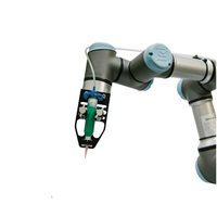 Robot distributeur de colle UR5e UR5 Robot universel Cobot avec distributeur robotique de colle comme distributeur