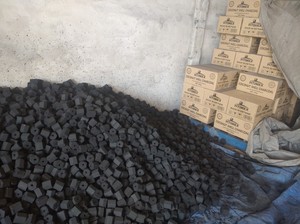 Charbon de noix de coco pour barbecue-charbon de noix de coco sans fumée-charbon de brique - Product Image 5