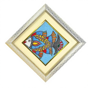 Pintura Decorativa Hecha a Mano en 3D de Metal Mithila Madhubani de Jharkhand - Product Image 1