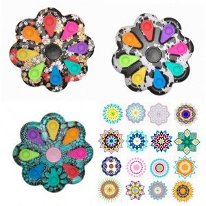 Jouet sensoriel anti-stress en silicone PU plastique arc-en-ciel à bulles à presser, certifié, coque de téléphone, porte-clés de Noël unisexe - Product Image 4