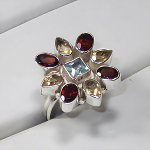 Anillo de Plata de Ley 925 con Racimo de Piedras Preciosas Multicolores, Hecho a Mano, con Citrino, Granate y Topacio Azul, Joyería de Cóctel - Product Image 1