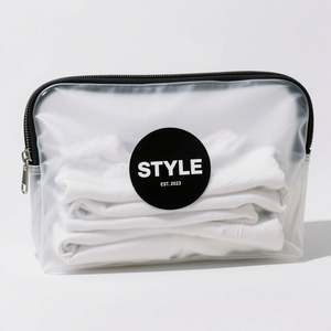 ถุงเสื้อยืด PE แบบซิปพิมพ์โลโก้ตามสั่ง ปั๊มร้อน ผิวด้าน สำหรับเก็บเสื้อผ้าและรองเท้า ดีไซน์รีไซเคิลได้ - Product Image 4