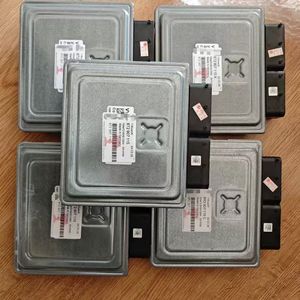 폭스바겐 아우디 A4 Q5 A6 A7 A8 Q7 A3 엔진 컴퓨터 보드 8T2907115A 8T2907115 4G0906264 4H0907551D 에 적합 - Product Image 1