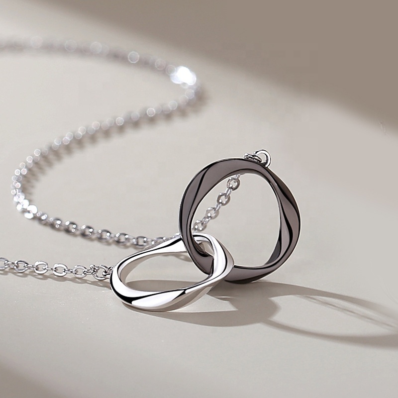 アクセサリー Llife DOUBLE RING PENDANT Llife（ライフ）の「Llife DOUBLE RING PENDANT（ネックレス