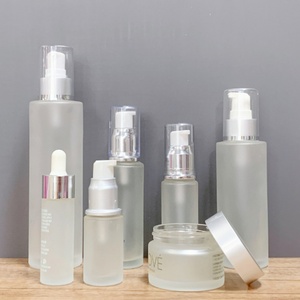 Envase Cosmético Transparente Esmerilado para Lociones, Botella de Vidrio con Atomizador de 20ml, 30ml, 40ml, 50ml, 60ml, 80ml, 100ml, 120ml - Product Image 5