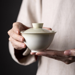 Chinese Celadon Glaze Gaiwan Ceramic <b>Teacup</b> With Cover Heat Resistant Small Size For Afternoon Tea - Product Image 1