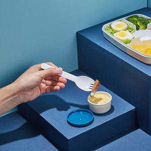 Boîte à lunch bento en silicone pliable à 2 compartiments sans BPA Syh674, compatible micro-ondes et lave-vaisselle, avec couvercles - Product Image 2