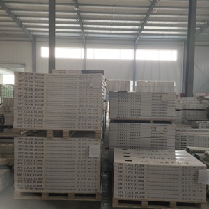 Tapis de sol insonorisé Stick Carreaux de sol <span class=keywords><strong>sur</strong></span> carreaux de <span class=keywords><strong>vinyle</strong></span> Plastique Pvc Intérieur SPC Revêtement de sol Bon marché Taille personnalisée Imperméable - Product Image 6