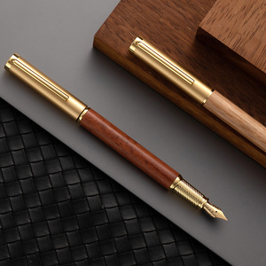 Pluma estilográfica de madera hecha a mano elegante, venta al por mayor, cartucho de tinta personalizable a granel, sin fugas, adornos de latón, pluma estilográfica de madera - Product Image 1