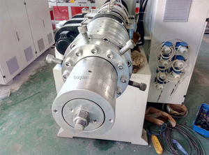 Tuyau de PVC de <span class=keywords><strong>conduit</strong></span> électrique d'extrusion automatique de BOGDA faisant le coût de machine - Product Image 2