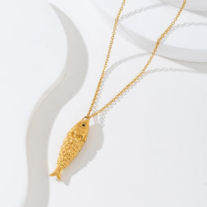 卸売人気ネックレス ジュエリー 新デザイナースタイル ステンレス製 防水 ブラックダイヤモンド フィッシュペンダントネックレス - Product Image 3