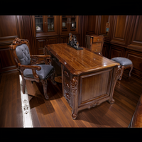 Bonne qualité EuroClassic Executive Home Office Bureau de luxe Antique sculpté à la main brun meubles en bois massif pour l'étude utilisation en atelier