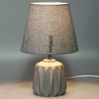 Lampe de table en céramique moderne pour salon, lampe de lecture vintage dorée, lampe de table décorative pour la maison, vente en gros