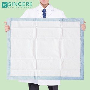Sous-couche <span class=keywords><strong>de</strong></span> <span class=keywords><strong>lit</strong></span> pour adultes jetable OEM, non tissée, 5 couches, super absorbante, imperméable, couleur personnalisée, sous-couche pour incontinence, tailles - Product Image 1