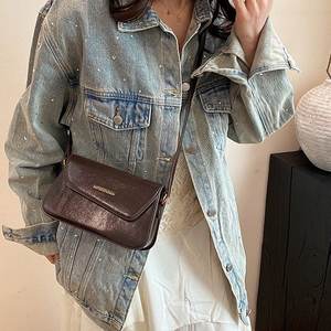 Venta caliente Simple Retro Textura Pequeño Bolso Mujer Bolsos De Lujo Nuevo Solo Hombro Crossbody Pequeño Bolso Cuadrado - Product Image 3