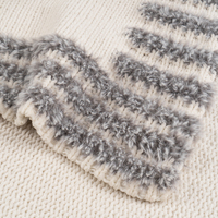 Plaid en tricot en gros avec accent rayé, doux, texturé, chaud et confortable, emballage personnalisé pour la décoration intérieure et les cadeaux