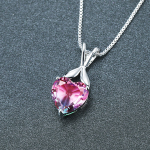 Elegante collar de cadena de clavícula que combina con todo para mujer estilo Simple piedra de turmalina en forma de corazón joyería fresca con Material de latón - Product Image 4