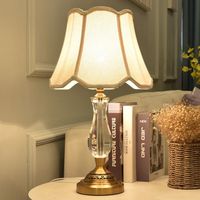 Lampe de table en cristal de luxe de style minimaliste américain, à bouton-poussoir, pour chambre à coucher, bureau, salon