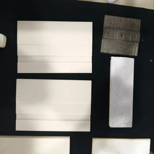 Sứ thiêu kết tấm hệ số thấp của các bộ phận gốm giãn nở nhiệt với dịch vụ gia công cắt - Product Image 1