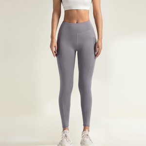 Pantaloni da Yoga a vita alta con Logo di colore personalizzato per le <span class=keywords><strong>gambe</strong></span> Push up con tasche a rete laterali senza cuciture pantaloni da ginnastica a 7 punti - Product Image 6