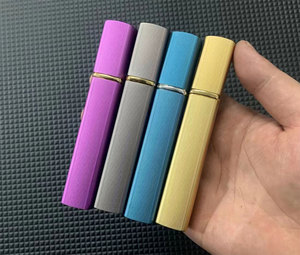 สเปรย์ป้องกันตัว MagiUSA ขนาด 20 มล. แบบกระป๋องพร้อมกระเป๋าพกพา สีดำ ทำจากอะลูมิเนียม อุปกรณ์ป้องกันตัวสำหรับกิจกรรมกลางแจ้ง ขนาดพกพา - Product Image 1