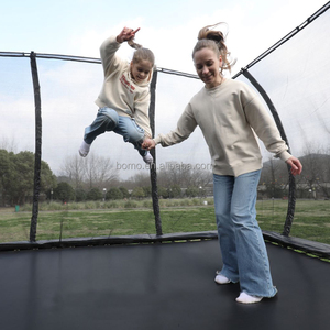 Trampolín Recreativo Rectangular para exteriores Zoshine, almohadilla impermeable, escalera antideslizante, Red de recinto aprobada por ASTM para niños y adultos - Product Image 5