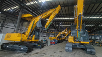 Excavatrice sur chenilles hydraulique de 24 tonnes, 153 kW, 205 CV, adaptabilité supérieure aux terrains difficiles, pour travaux civils hydrauliques lourds