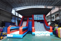 Structure gonflable Ninja commerciale avec mur d'escalade, toboggan et parcours d'obstacles pour enfants, pour parcs d'attractions intérieurs et extérieurs