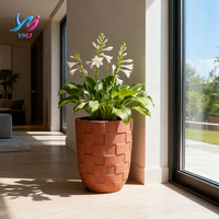 Pot Bunga Vas Serat Kaca Tekstur Anyaman Besar, Ukiran Tangan, untuk Dekorasi Rumah, Mal, Kantor, Taman, Indoor & Outdoor