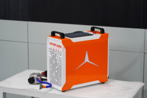 Machine de nettoyage laser pulsée portable refroidie par air pour éliminer la rouille, la <span class=keywords><strong>peinture</strong></span> métallique, le décapage du bois – Détacheur laser - Product Image 2