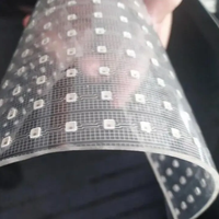 Auto-adhésif moins cher prix haute transmittance rvb couleur ultra léger couture arbitraire intérieur P30 affichage LED flexible