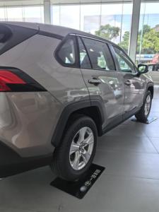 Voiture ToyotaS <span class=keywords><strong>Rav</strong></span> <span class=keywords><strong>4</strong></span> 2025 2024 Coches de combustible de bajo <span class=keywords><strong>precio</strong></span> a la venta Modelo barato 2.0L COMPACT HYBRID SUV RAV4 Toyotas 2025 - Product Image 4