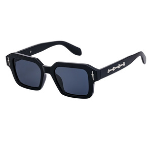 Gafas de sol cuadradas de estilo europeo para hombre, montura de PC, protección UV400, gafas retro para exteriores - Product Image 2