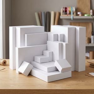 Petits, moyens et grands cartons de déménagement en carton ondulé imperméables, boîtes d'expédition avec revêtement UV, lamination brillante et gaufrage en gros - Product Image 3