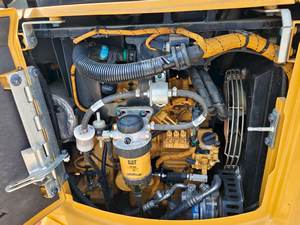 MINI pelleteuse sur chenilles CAT du Japon d'occasion d'origine prix 302 302.5 302.7 2 2.5 tonnes pelle Caterpillar 20 25 27 - Product Image 3