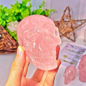 Grosir kristal alami mawar tengkorak kuarsa kepala ukiran tangan diukir tengkorak kerajinan kristal untuk dekorasi - Product Image 1