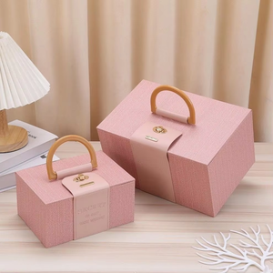 Rectángulo personalizado lujoso tejido Pu cuero joyero dama de honor regalo Pacling caja con cinta de tela con asa - Product Image 4