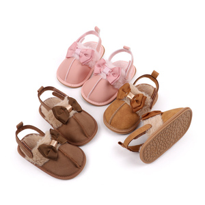 Nouvelles pantoufles pour bébé fille nouveau-né en peluche avec nœud papillon - Product Image 2