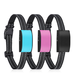 Collar antiladridos Petmartop para perros, dispositivo de entrenamiento de plástico de 6,2x2,5x3,2 cm, azul, rosa, negro, naranja - Product Image 1