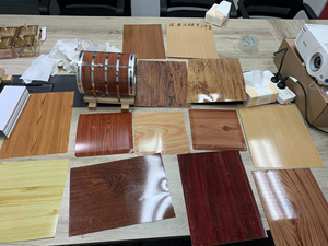 우드 그레인 색상 코팅 아연 도금 코일 <span class=keywords><strong>PPGI</strong></span> 지붕 시트 우드 그레인 Pppgi 용 스틸 코일 - Product Image 5