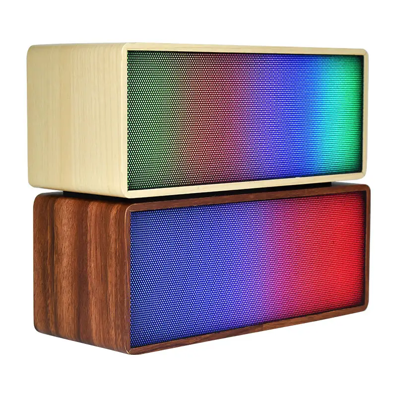 Cetakan pribadi baru harga pabrik kotak musik LED Speaker BT RGB kayu