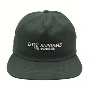 Fabricante de Gorras en China, Gorra Deportiva Personalizada de 5 Paneles con Logotipo Bordado Plano, Gorras Snapback Sin Estructura - Product Image 2