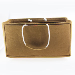 Trousse de toilette avec poches en feutre En stock - Product Image 5