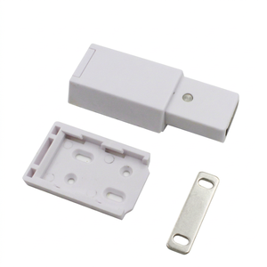 Manija de Puerta Moderna Invisible con Interruptor Magnético de Presión, Succión Fuerte para Puertas de Madera, Rebote Resistente para Escuelas y Salas de Estar - Product Image 1