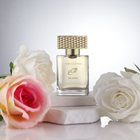 Flacons de parfum de luxe vides en verre avec bouchon en acrylique, disponibles en 50 ml et 100 ml, personnalisables