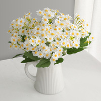 Bouquet de Camomille Artificielle Mini Arrangement de Fleurs Artificielles en Soie pour Décoration de Salon Maison Marguerites Fleurs Artificielles