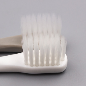 Cepillo de dientes minimalista de cerdas suaves con cabezal pequeño, de nailon, manual, para uso doméstico, para adultos, 10,79 g - Product Image 4